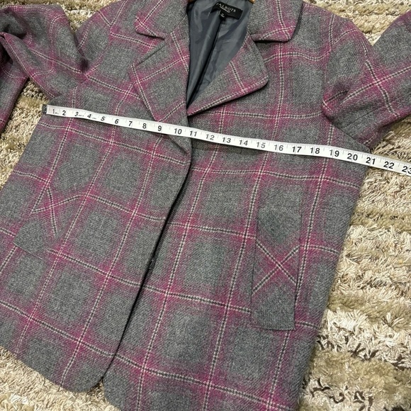 Talbots 12 Jacket Gray Pink Plaid Windowpane Wool Tweed Blazer Snap Front - Picture 9 of 11